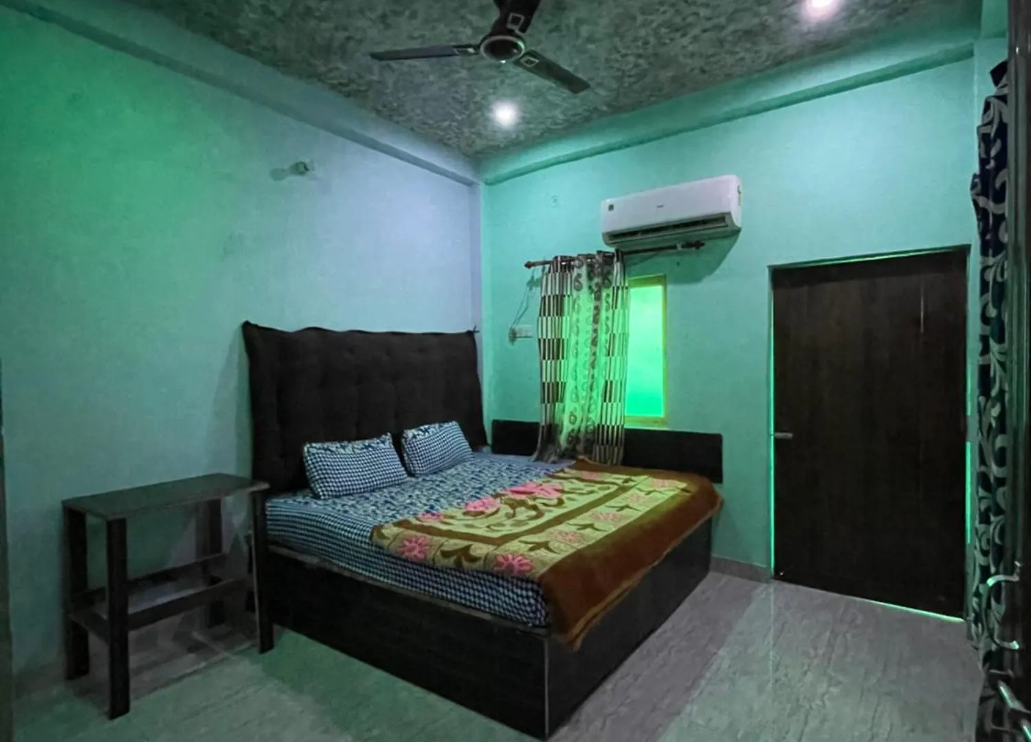 Hotel Shivayy Majestic 3 Km From Kashi Vishwanath Temple Bénarès