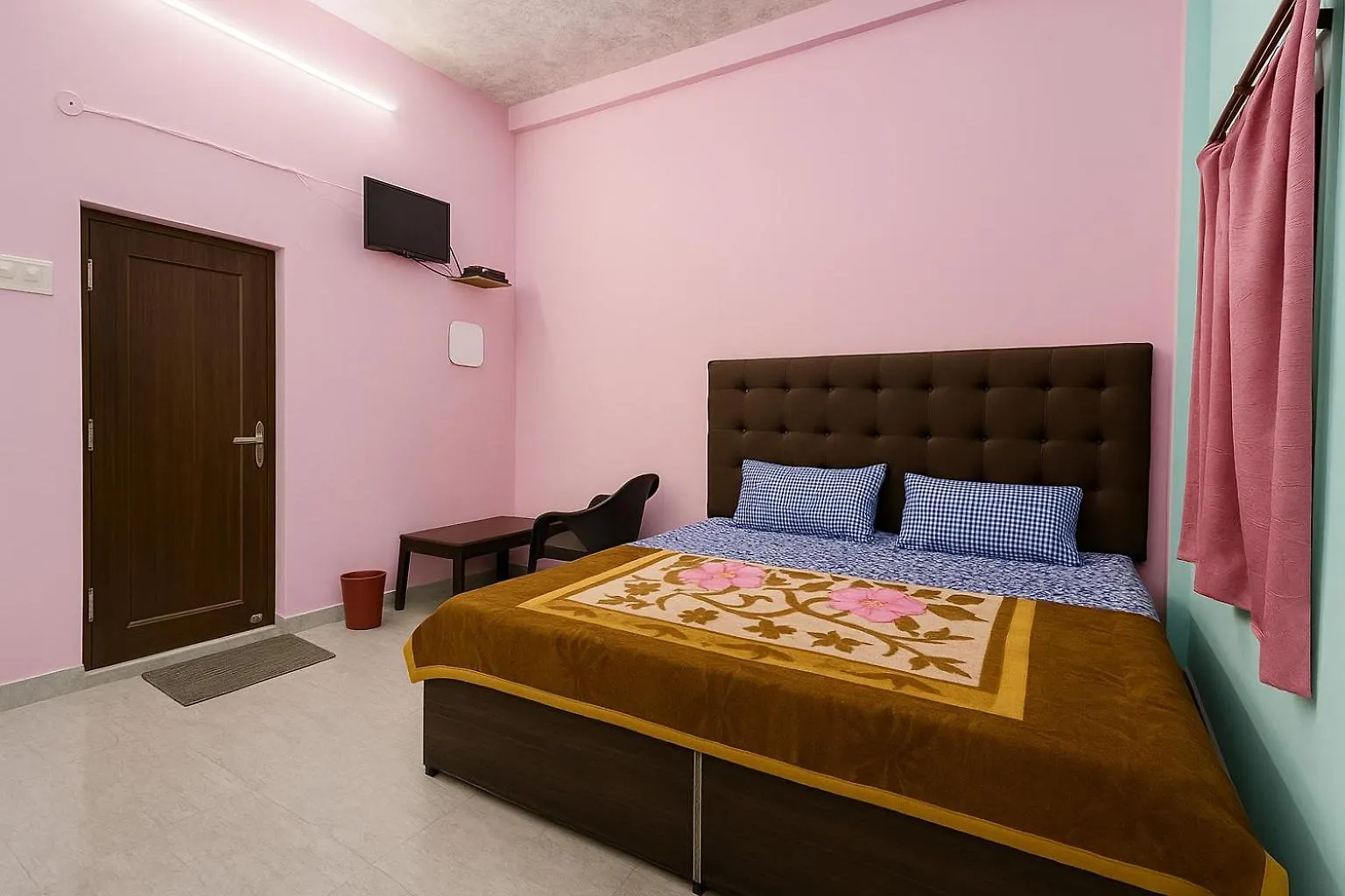 Hotel Shivayy Majestic 3 Km From Kashi Vishwanath Temple Bénarès